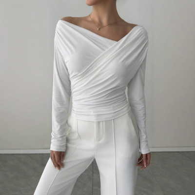 Off shoulder long sleeved top for women    露肩长袖上衣女