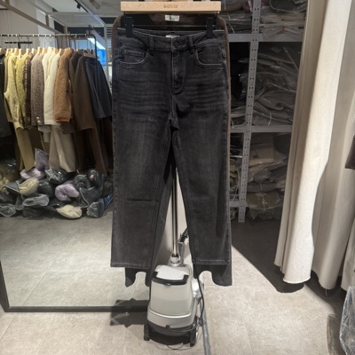 indiciaTHEL2D4NK197专柜正品标记女装百搭牛仔裤小脚裤吊牌价569