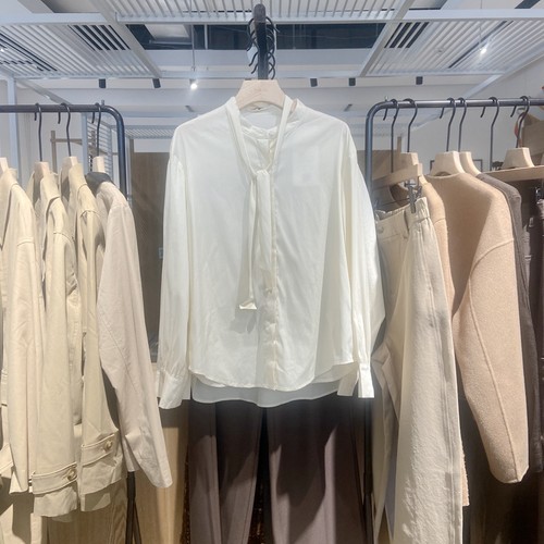 indicia6A402CS067C专柜正品标记女装简约时尚感衬衫吊牌价499