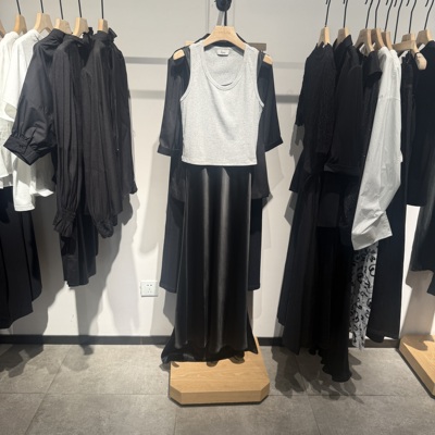 the indiciaL2B6LQ095专柜正品标记女装两件套显瘦连衣裙吊牌1089