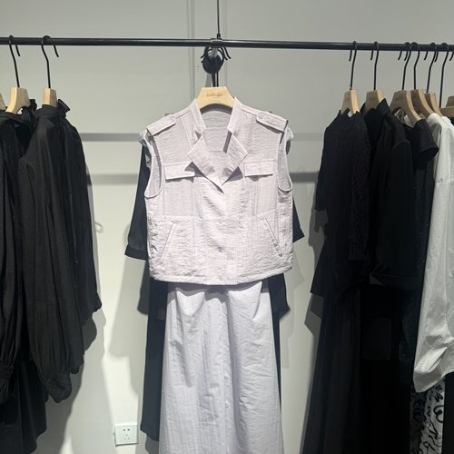 the indiciaL2B6SY159专柜正品标记女装上衣衬衫休闲吊牌价569