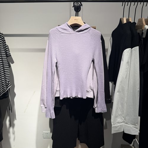 indiciaF2D4ZZ675F专柜正品标记女装通勤百搭连帽针织衫吊牌价739