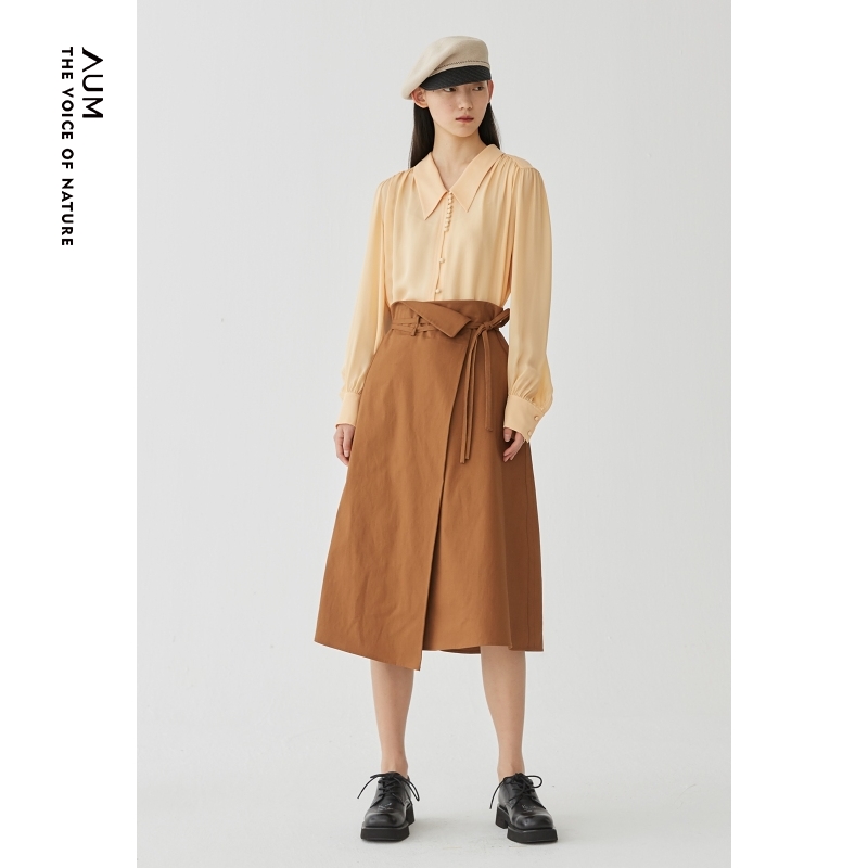 AUM深棕色自然腰百褶半身裙