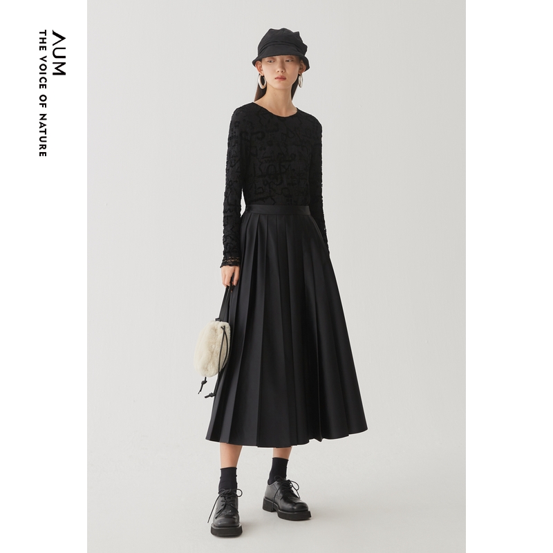 【会员价400元】AUM噢姆冬优雅气质黑色蕾丝修身T恤上衣女