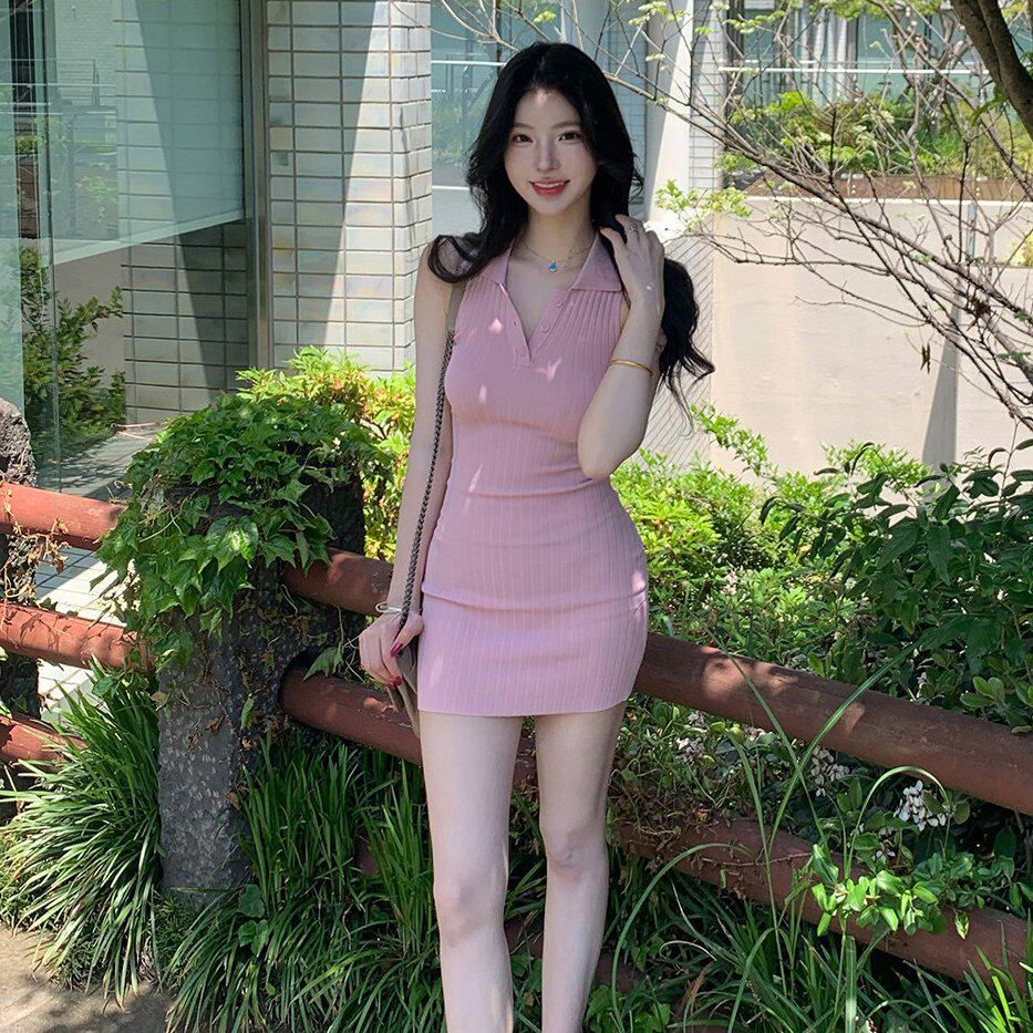 草莓软糖 粉色翻领无袖背心连衣裙女春夏包臀慢旅裙