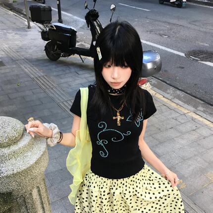 韩系学院风波点半身裙女夏季高腰气质显瘦时尚百搭正肩短袖t恤女