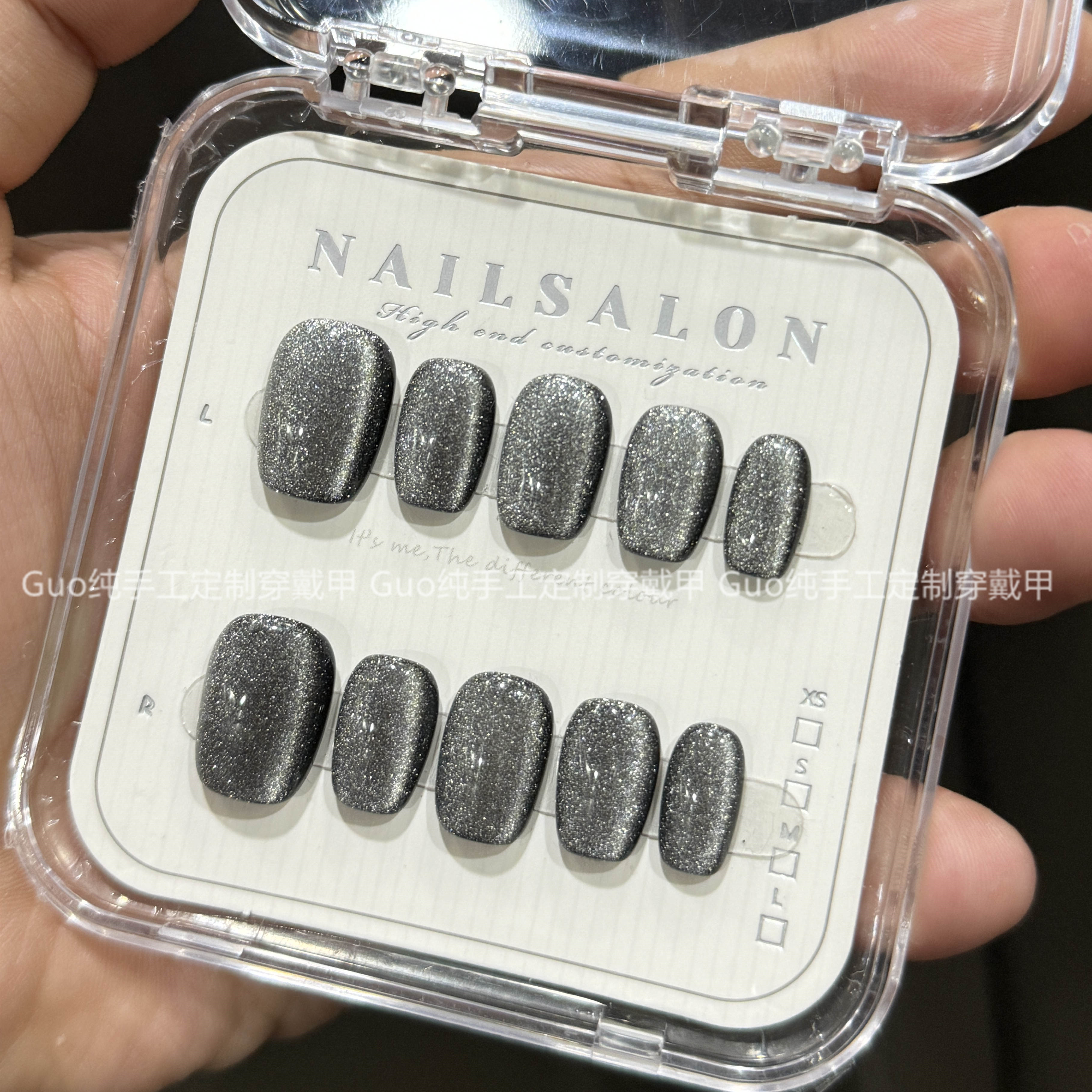 Guo穿戴甲追光纯黑高级感猫眼纯手工穿戴甲显白黑色短美甲可拆卸
