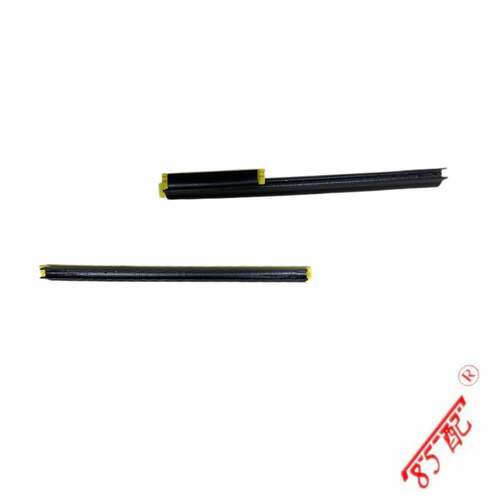 前风挡玻璃压条8251L3适用标致307307CC307SW雪铁龙C4
