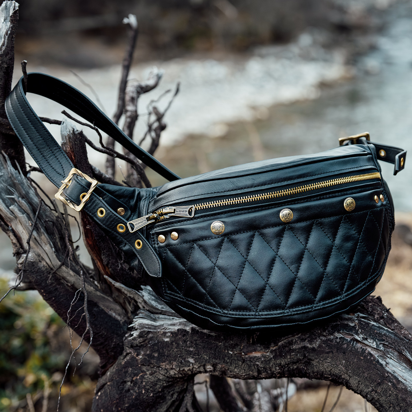 福禄车库黑色菱格真皮胸包男士机车包哈雷骑行腰包质感复古斜挎包,箱包皮具/热销女包/男包,胸包,淘宝优惠券,粉丝福利购,淘宝优惠卷