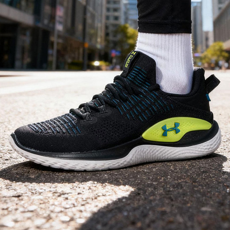 UA安德玛官方男鞋训练鞋冬季新款户外健身跑步运动鞋透气休闲鞋子