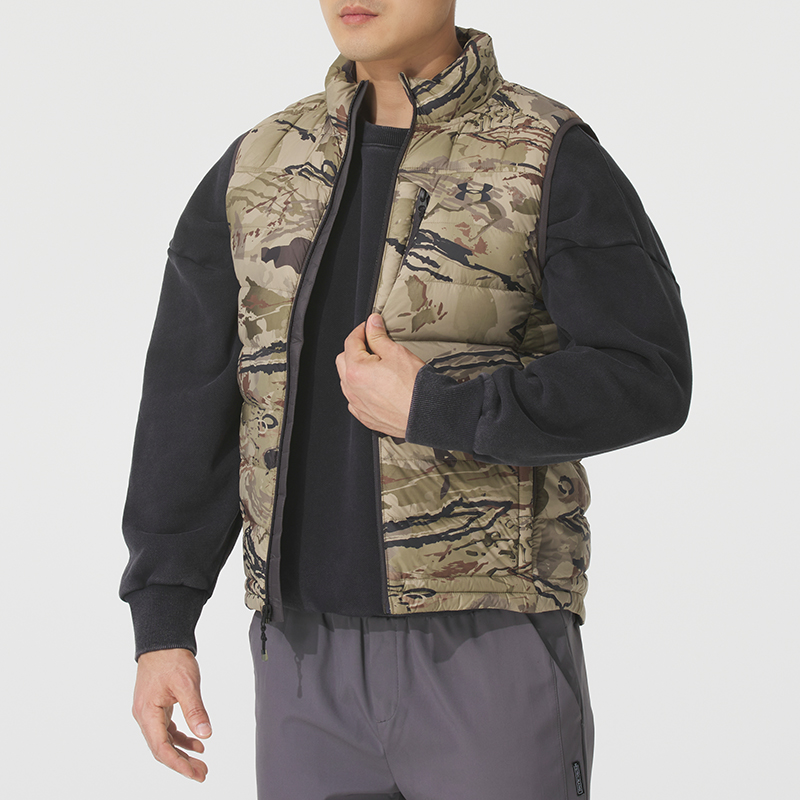 UNDER ARMOUR安德玛迷彩羽绒马甲男冬季防风保暖轻盈背心户外运