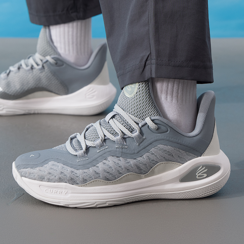 安德玛女鞋大童鞋冬季儿童运动鞋比赛训练缓震耐磨轻便透气篮球鞋