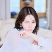 山茶花水瓶高级感精致轻奢不对称耳钉个性 Boamarket 耳环新款 耳饰