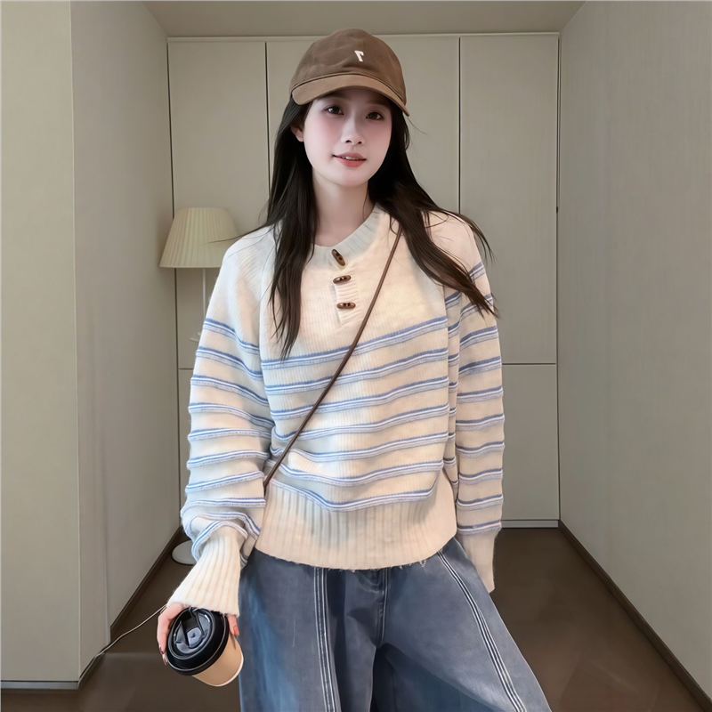 法式复古慵懒风圆领针织衫上衣女秋冬季撞色条纹半开领米灰色毛衣