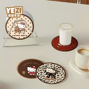 凯蒂猫圆形杯垫卡通硬硅藻泥桌面办公室吸水垫子洗手台沥水垫速干