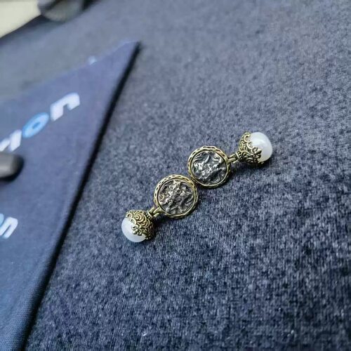 复古做旧金属珍珠耳钉女小众设计感高级气质耳环新款耳饰瑞丽高贵