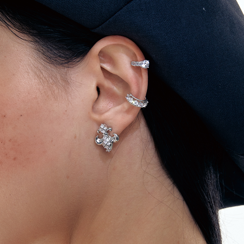 1JINNM2M鸢尾花满钻耳环耳挂