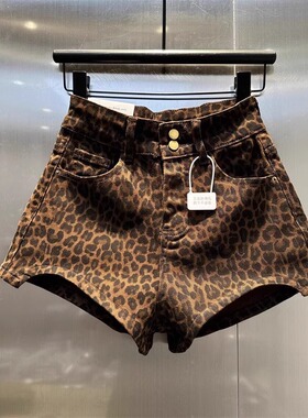 Wild leopard print tight denim shorts狂野豹纹 紧身牛仔短裤夏