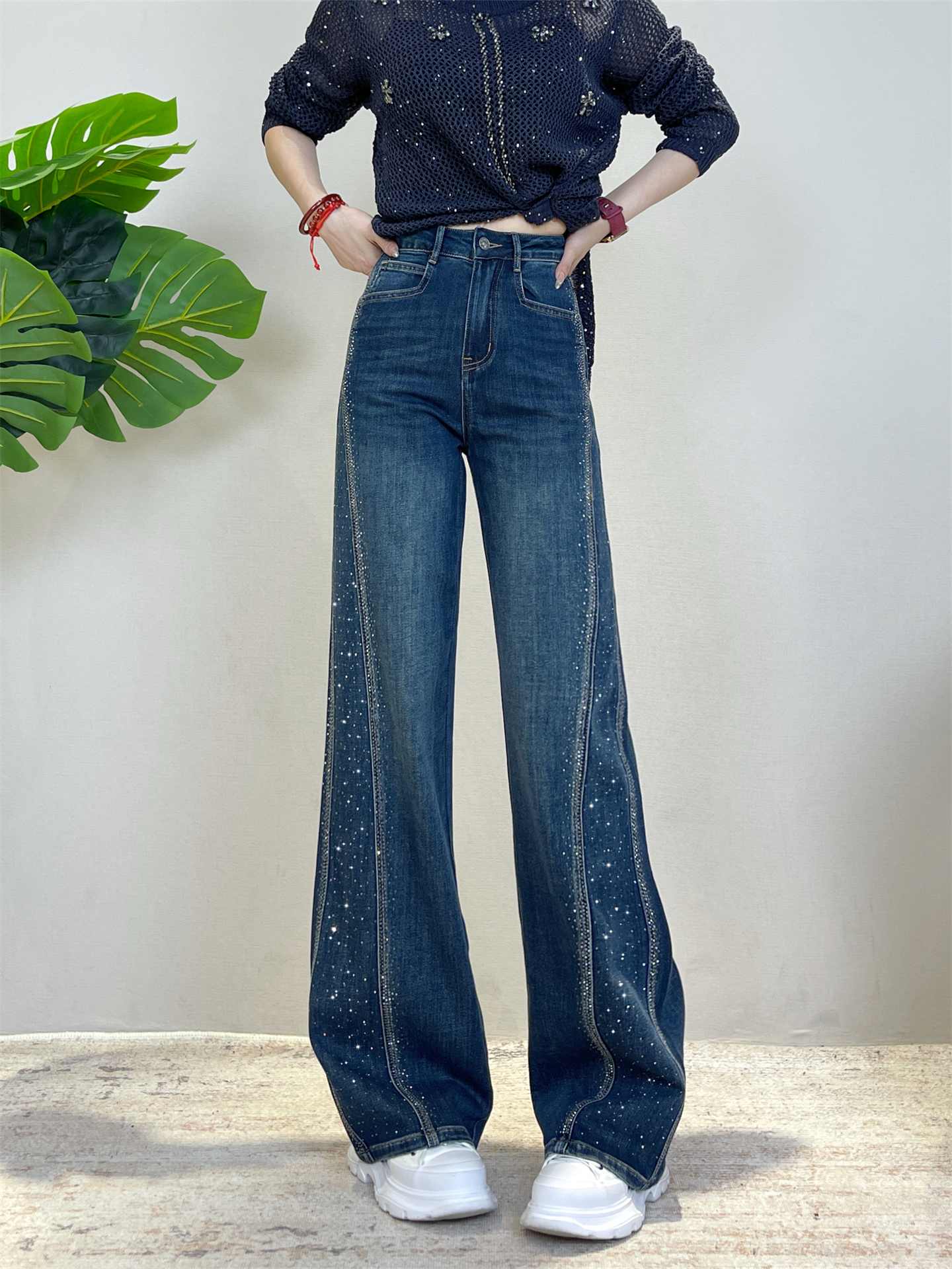 迪否烫钻直筒牛仔裤女秋季2025新款高级感裤子高腰垂感窄版阔腿裤