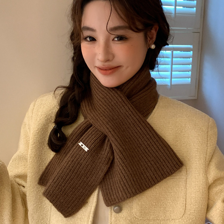 美拉德交叉毛线小围巾冬季2025新款百搭针织护颈韩系时髦装饰围脖