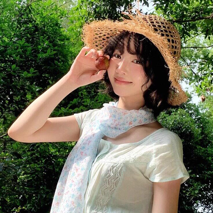 森系夏日氛围感碎花丝巾女文艺少女薄款披肩围巾清新百搭时尚纱巾