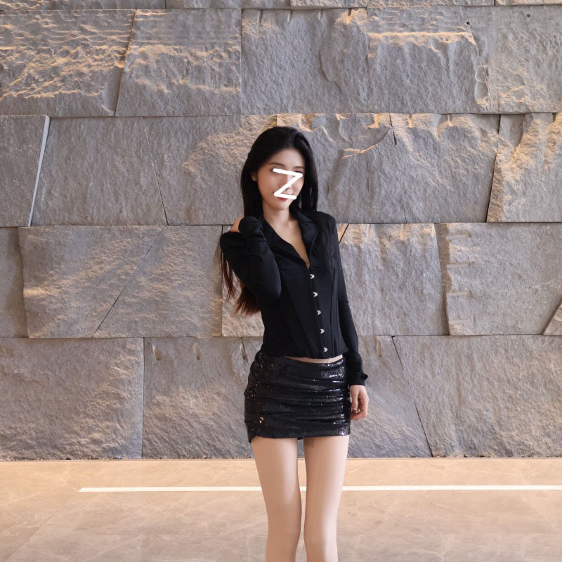 复古小众轻熟减龄辣妹气质黑色套装新款西装领鱼骨上衣亮片半身裙,女装/女士精品,时尚套装,淘宝优惠券,粉丝福利购,淘宝优惠卷