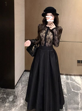 小众设计黑色蕾丝长袖上衣女秋季新款大码mm修身显瘦半身裙两件套