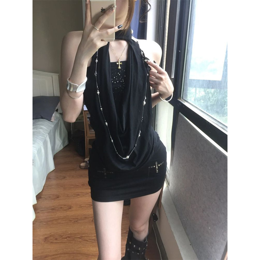 欧美风辣妹设计感小众挂脖荡领连衣裙女夏季新款修身显瘦包臀短裙