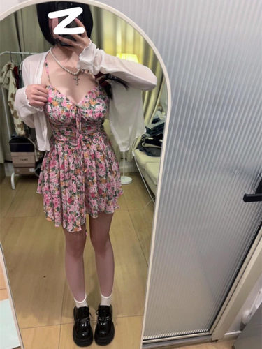 胖MM大码碎花收腰吊带裙开衫