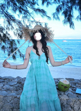 微胖海边度假风蓝色挂脖吊带连衣裙子女夏季新款气质显瘦露背长裙