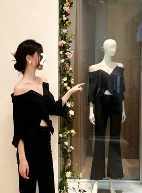 韩系新款辣妹风一字领露肩衬衫女黑色长袖不对称设计感小众上衣