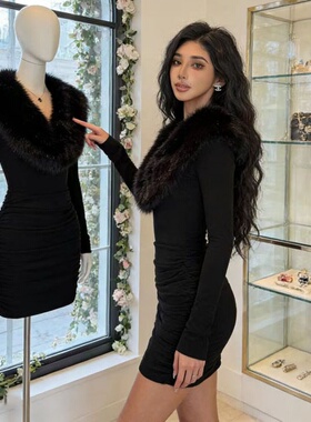 新款高级辣妹风V领毛领连衣裙女复古轻奢长袖性感气质显瘦包臀裙