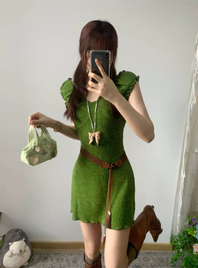 夏季新款时尚设计感纯欲御姐风绿色收腰显瘦连衣裙微胖包臀短裙子