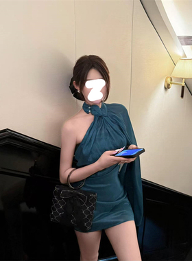 夏季新款时尚气质性感纯欲风蓝色挂脖式飘带连衣裙度假风包臀短裙