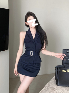 两件套ins 潮流精致时髦辣妹风V领性感马甲背心百搭显瘦半身裙大码