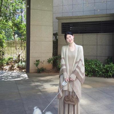 韩系慵懒风条纹披肩针织开衫女早秋季外搭围巾巨好看气质斗篷上衣