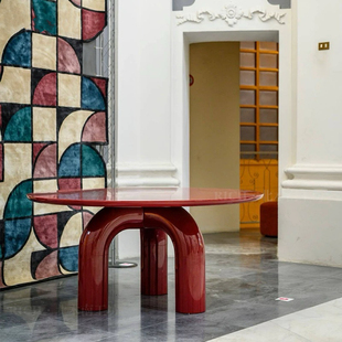 侘寂风红色洞石圆桌设计师创意客厅茶几现代简约高级感桌子餐桌