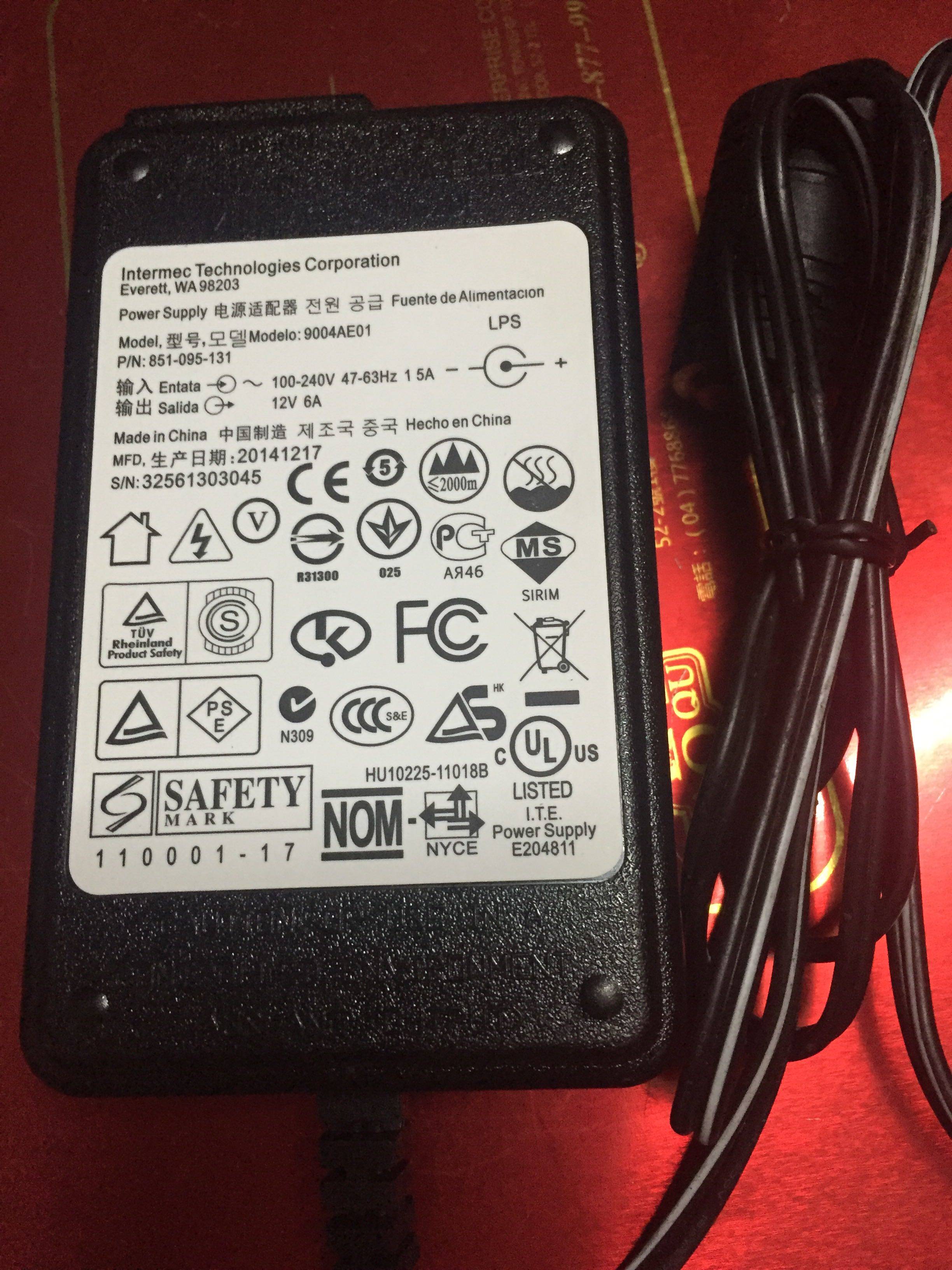 原装全新品牌联想电脑电源适配器12V6A.监控.LED专用电源