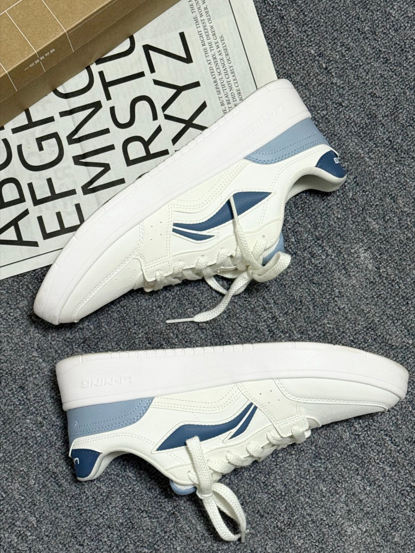 李宁板鞋2025春季男子低帮经典休闲鞋运动小白鞋AGCT339