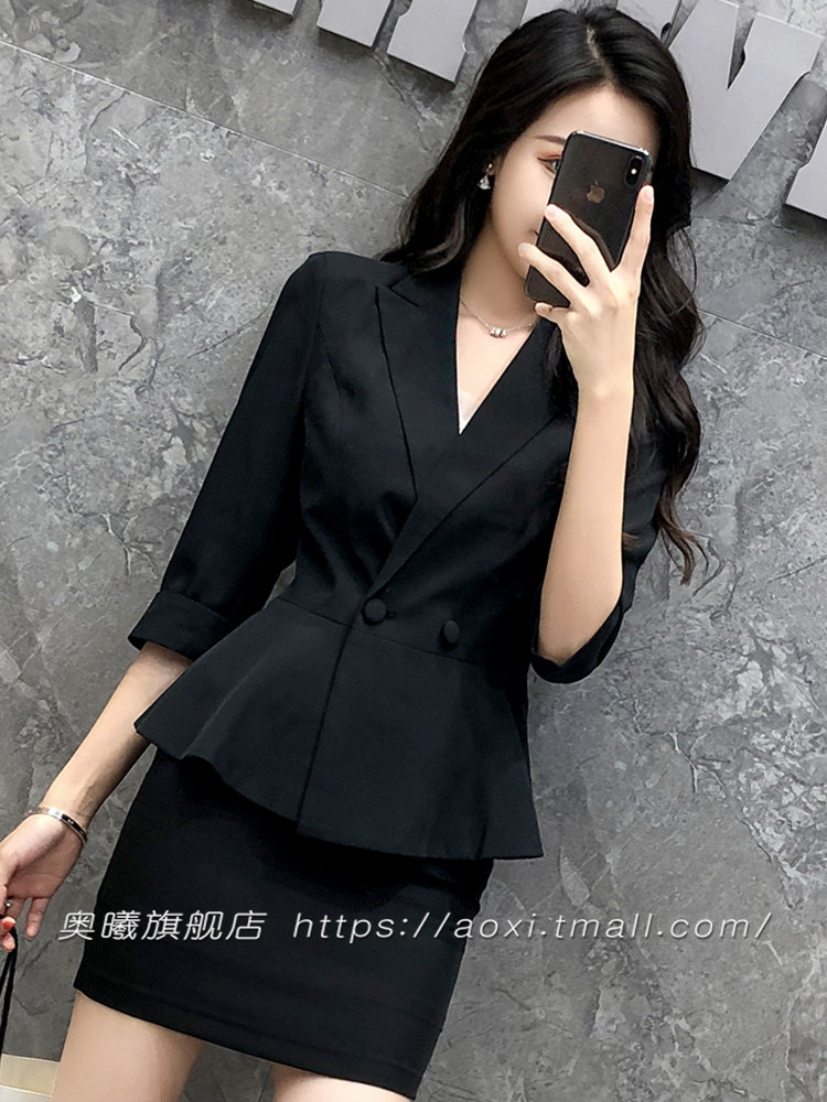 小西装外套女新款女士设计感简约七分袖西服流行大学生职业套裙