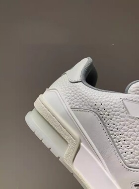 KAPIIT专柜同款/ 老客砖拍！ 泰高级了！24c情侣款水泥灰厚底休闲