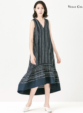 唯尚女装专柜连衣裙无袖黑色v领连衣裙设计感2025年夏季新款收腰