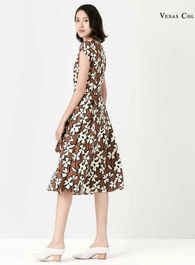 vesas collection D1241 度假系列 塔洛特印花优雅连衣裙