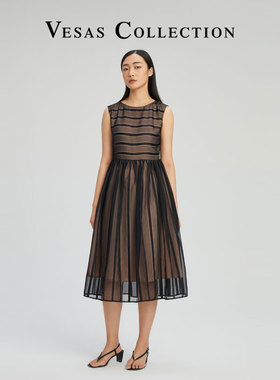 Vesas Collection D1260 法式优雅 无袖 连衣裙