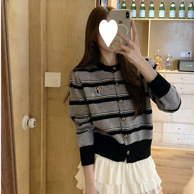 韩系撞色条纹圆领针织开
