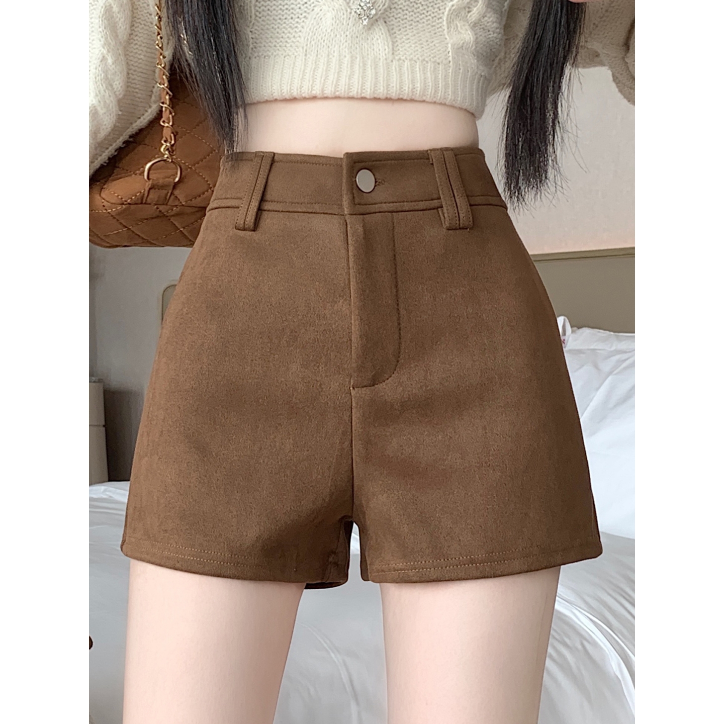 微胖mm鹿皮绒短裤女秋冬新款小个子高腰显瘦休闲热裤a字外穿靴裤