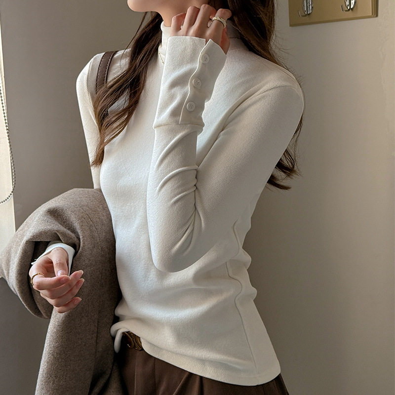 白色仿羊绒女士打底衫设计感半高领保暖磨毛显瘦内搭长袖上衣，女装T恤，搜酷衣阁