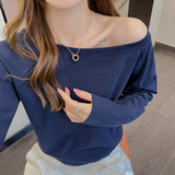 W秋冬季新款一字肩长袖t恤女设计感露肩纯欲内搭上衣可外穿打底衫，保暖内衣，搜酷衣阁