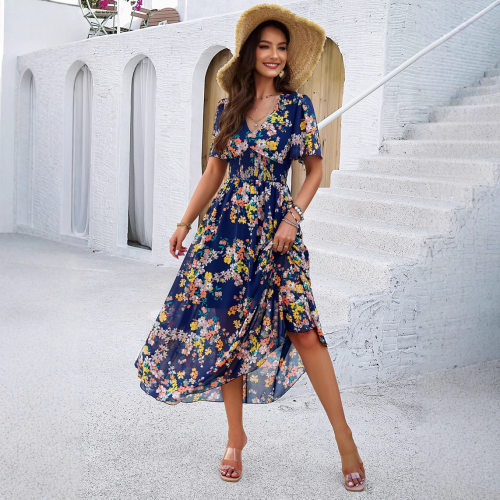 印花收腰短袖连衣裙Printed waist cinching short sleeved dress