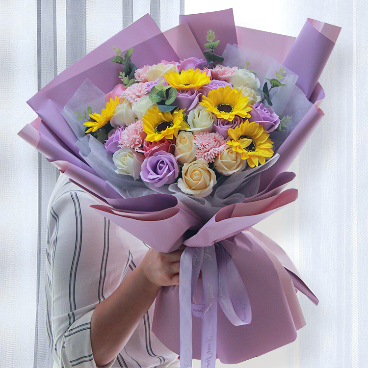 玫瑰永生花康乃馨向日葵仿真花成品花束送女友情人闺蜜生日毕业礼